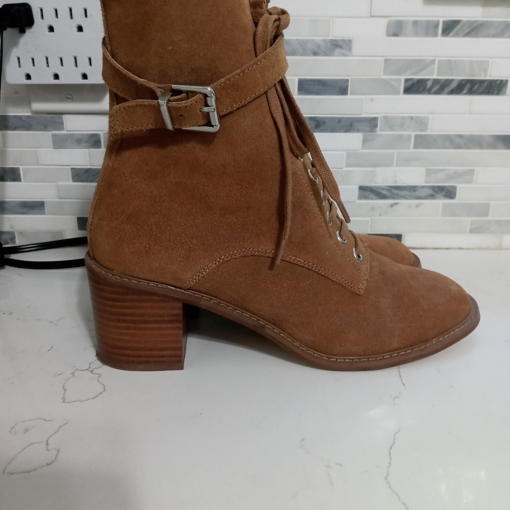 Urban outfitters beige Suede lace up Karen Prairie Heeled Boots Buckle Strap 8